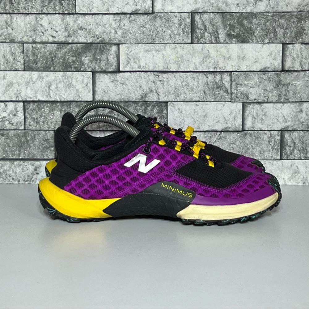 New Balance Minimus Womens 8.5 Purple Barefoot Minimalist Trail Runners